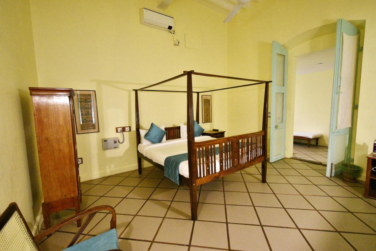 Hotel Villa Des Gouverneurs Puduččéri Exteriér fotografie