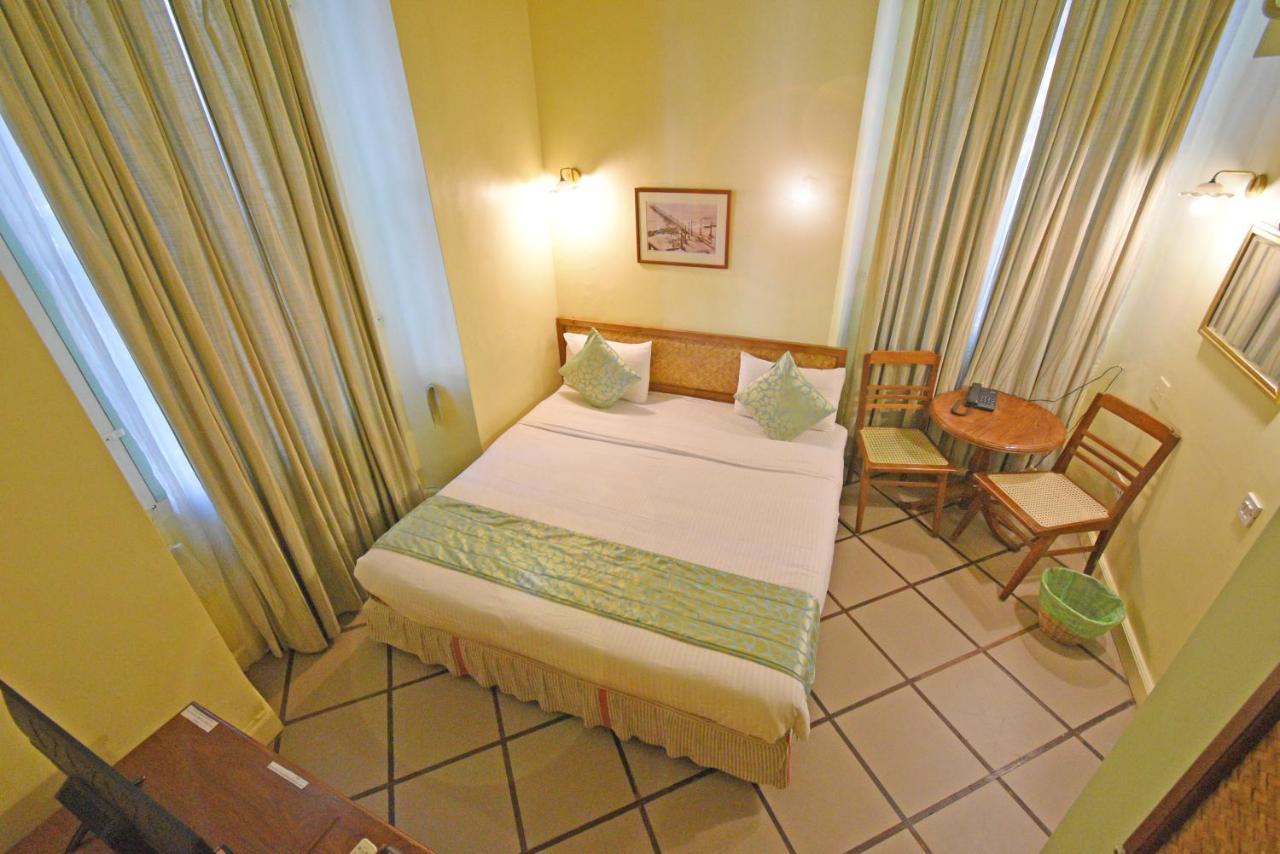 Hotel Villa Des Gouverneurs Puduččéri Exteriér fotografie